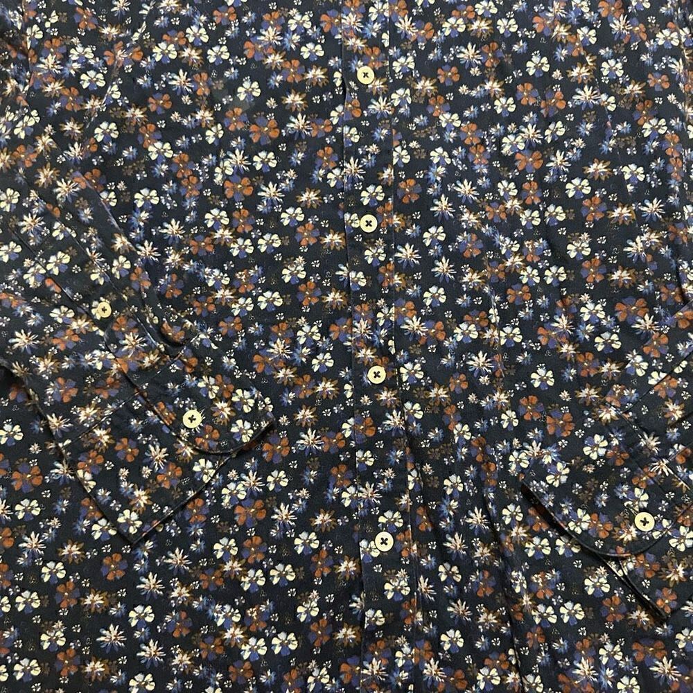 Massimo Dutti floral button up medium - Picture 2 of 7